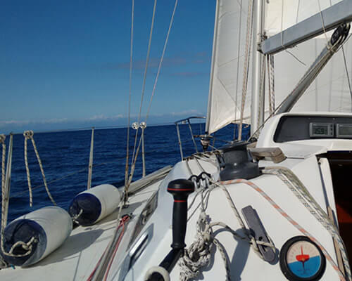 weekend sailing courses